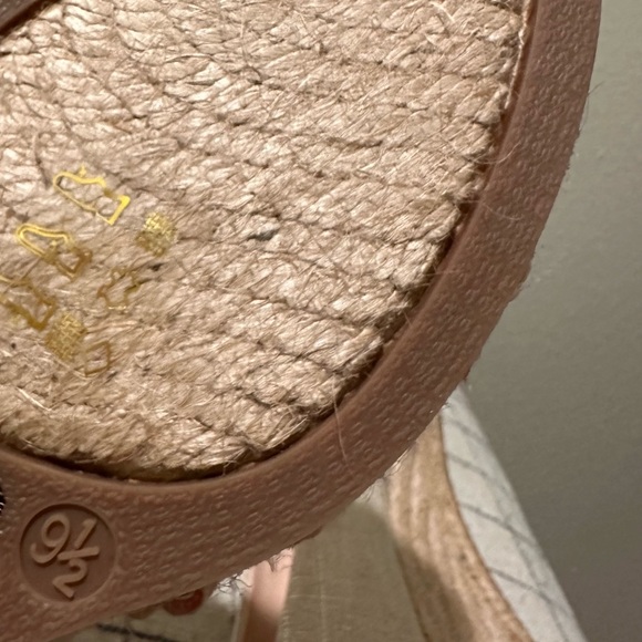 J. Crew Seville Wedge Espadrille Metallic Gold Round Toe Slip On Pump Size 9.5 - Picture 8 of 8